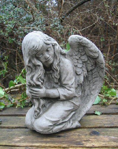 KAC10 Small Angel a KAC10 Small Angel a